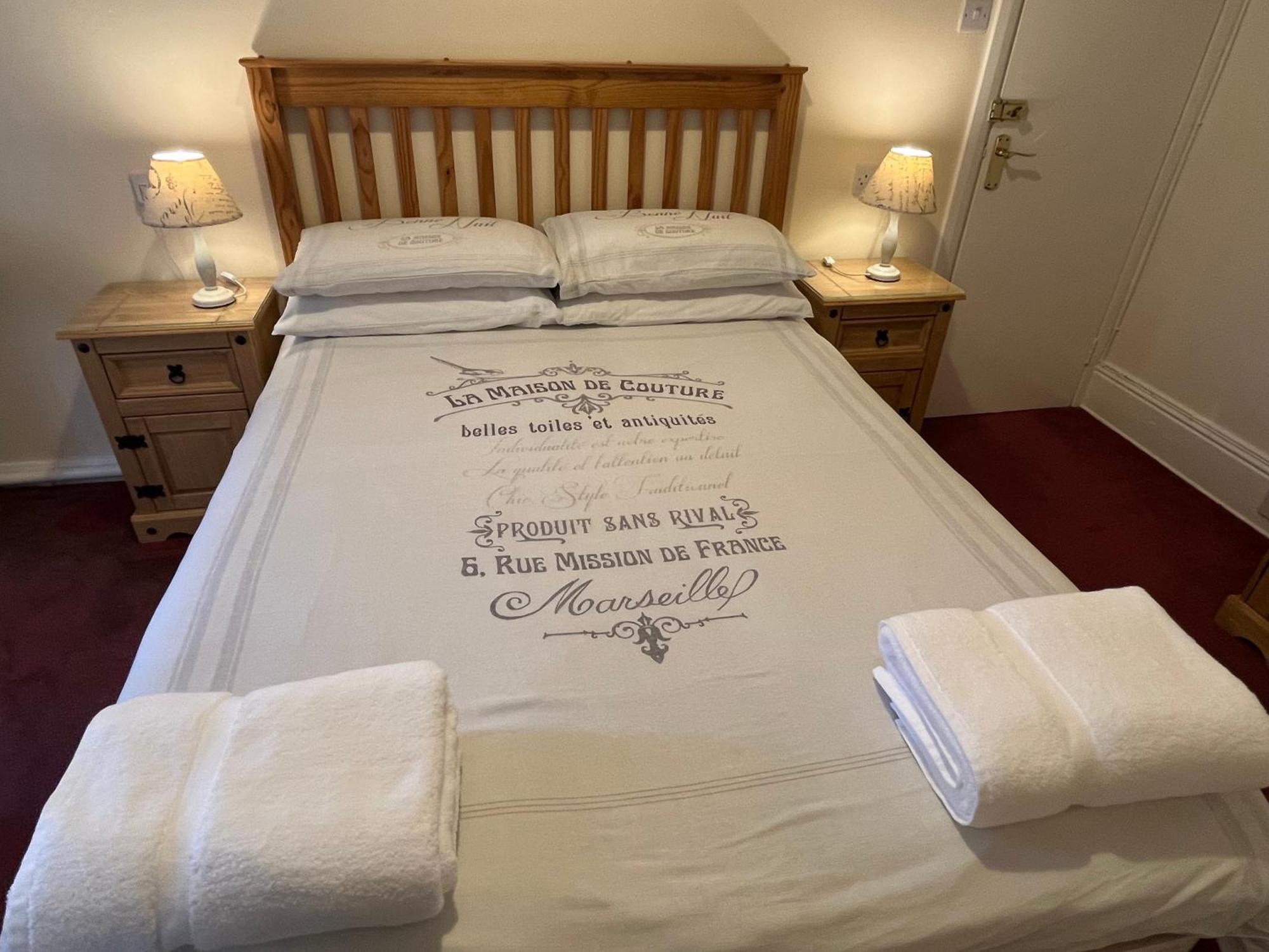 Chadwick Guest House Middlesbrough Bagian luar foto