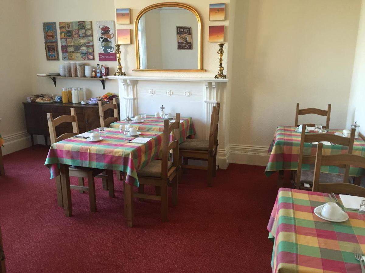 Chadwick Guest House Middlesbrough Bagian luar foto